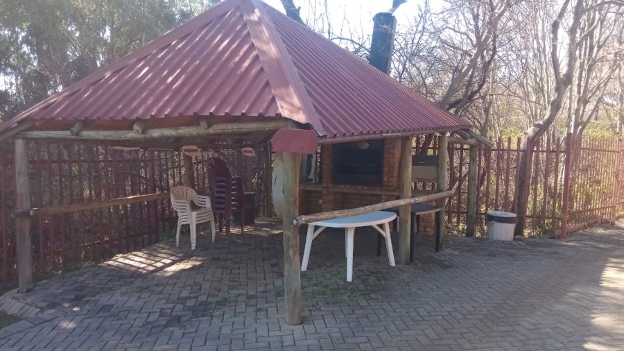 9 Bedroom Property for Sale in Parys Free State